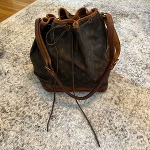 Vintage Louis Vuitton Bucket Bag Purse